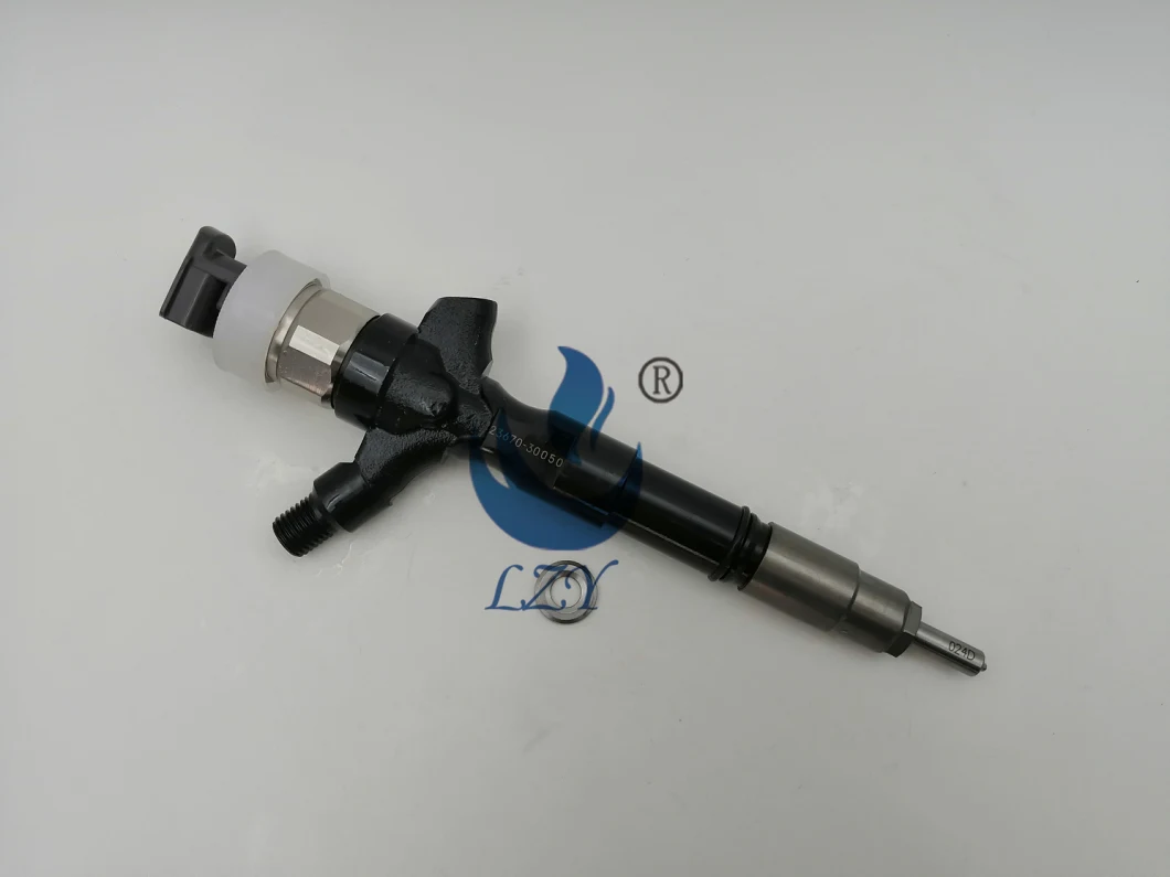 Diesel Engine Common Rail 1kd/2kd Injector 23670-0L050/0L110/30050/23670-0L090/23670-09350/Sm295050-052#